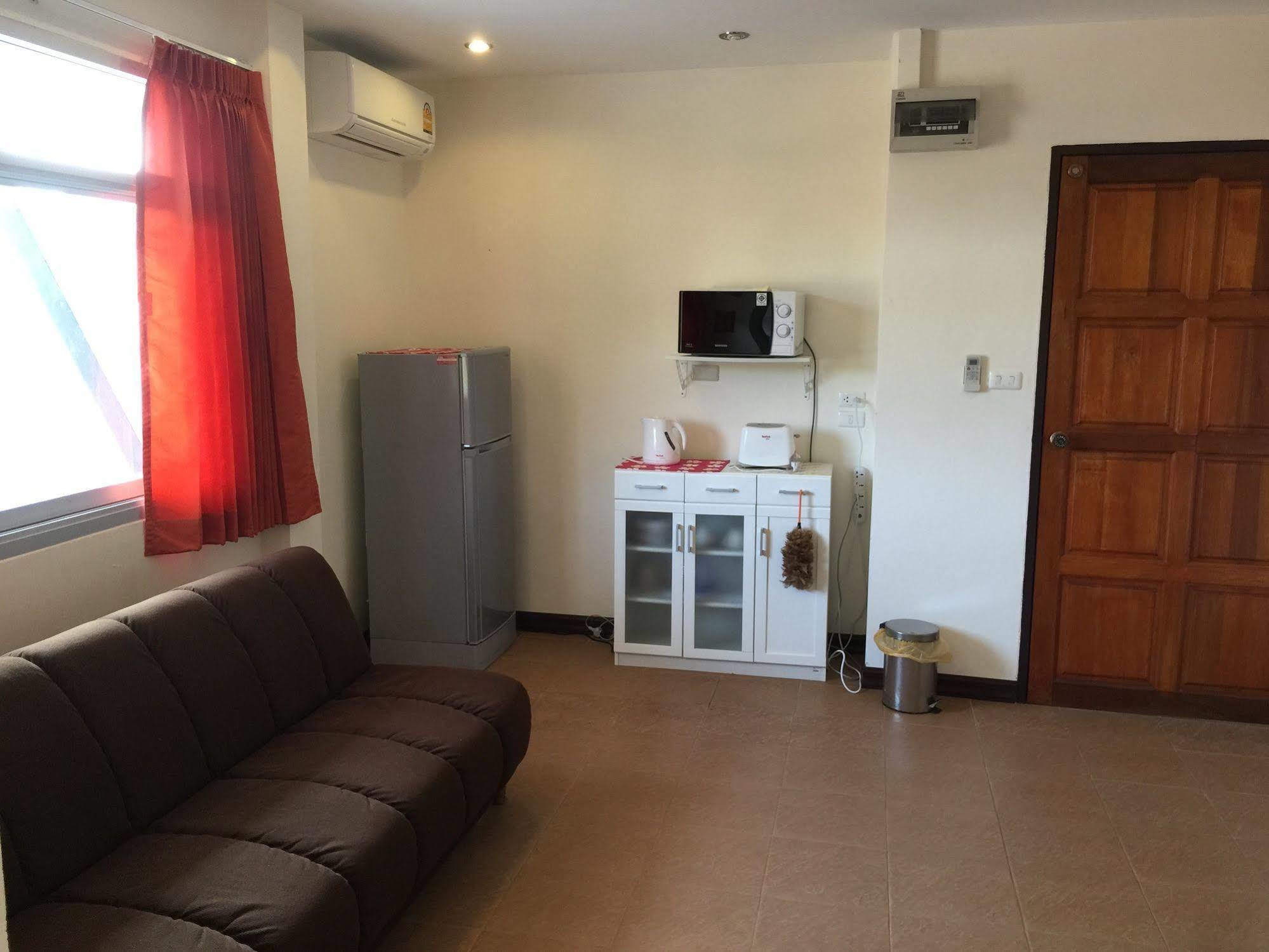 Merlin Plaza Apartments Khao Lak Exterior photo